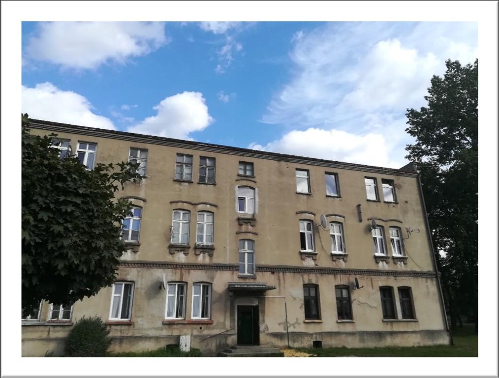 Str. 4 pobycie w obozie, do Sosnowca powróciła M. Kondracka. Przez całą okupację prowadziła "bibliotekę plecakową", opartą na własnym, bogatym księgozbiorze.