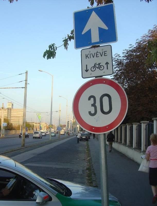 I jej