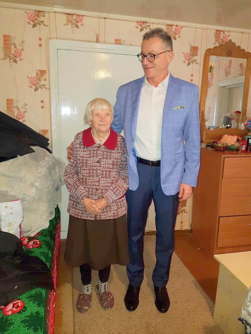 Przyjazd Marszałka do Pikieliszek był zawsze wielkim wydarzeniem opowiada Pani Emilia Dzidziukiewicz (93l), która Pani Emilia Dzidziukiewicz i Ignacy Chrzanowski w młodości pracowała w kuchni Państwa