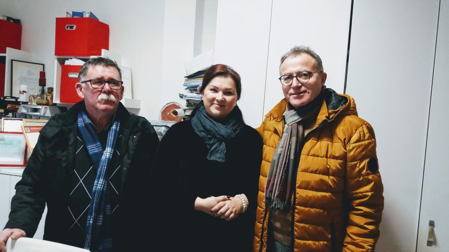 Przekazaliśmy ten sprzęt młodym siatkarzom w Wilnie. Nie mogło się jednak obyć bez wizyty w Domu Kultury.
