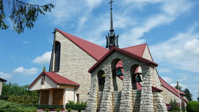 WRĘCZYCA WIELKA OBLUBIENIEC Nr 2018/25 24.06.2018 Tygodnik Parafii Świętego Józefa Oblubieńca Najświętszej Maryi Panny Drodzy Parafianie! Bracia i Siostry w Chrystusie! Święty Kościele we Wręczycy!