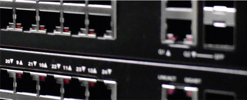 Zarządzanie okablowaniem Skaner RFID do panelu SC duplex z rozstawem 17,2 mm: moduł elektroniczny RFID i listwa anteny RFID z 24
