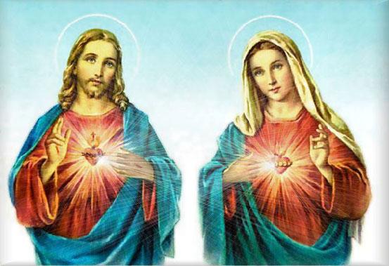 Ogromną rolę w kulcie Serca Maryi odegrały jej objawienia, szczególnie w 1830 św. Katarzynie Labouré, w Paryżu, gdzie na rewersie objawionego Cudownego Medalika widnieje m.in. Serce Maryi.