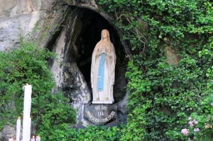 Intencje Mszalne 11 lutego 2019 roku PONIEDZIAŁEK wspomnienie NMP z Lourdes Światowy Dzień Chorego 7.00 1/ + Agnieszka Bednarz 12 greg. 2/ + Czesław Bach 28 greg. 18.