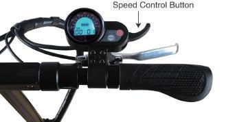 PRZEPUSTNICA KONTROLI PRĘDKOŚCI Naciśnij przycisk sterowania prędkością, aby przyspieszyć pracę urządzenia.