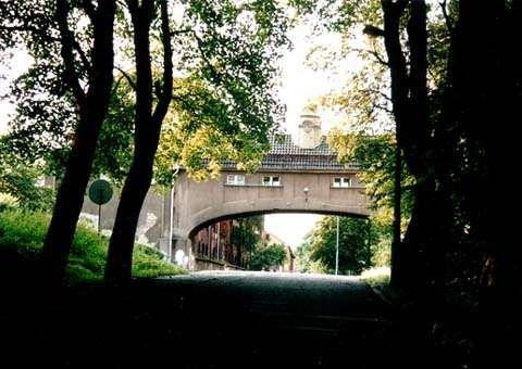 rodzaju magnesem był bardzo dobrze zagospodarowany Trójkąt Trzech Cesarzy. Przed I wojną światową tygodniowo odwiedzało go kilka tysięcy osób.