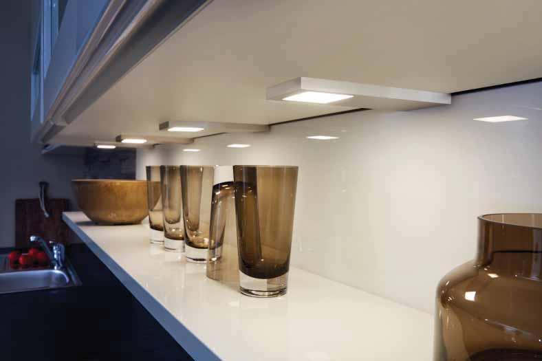 LED Slim-Pad F Flat LED under cabinet luminaire with homogeneous planar light 60-80 cm Connection: LED transformer DC 24 V Life: L70/B10 60.