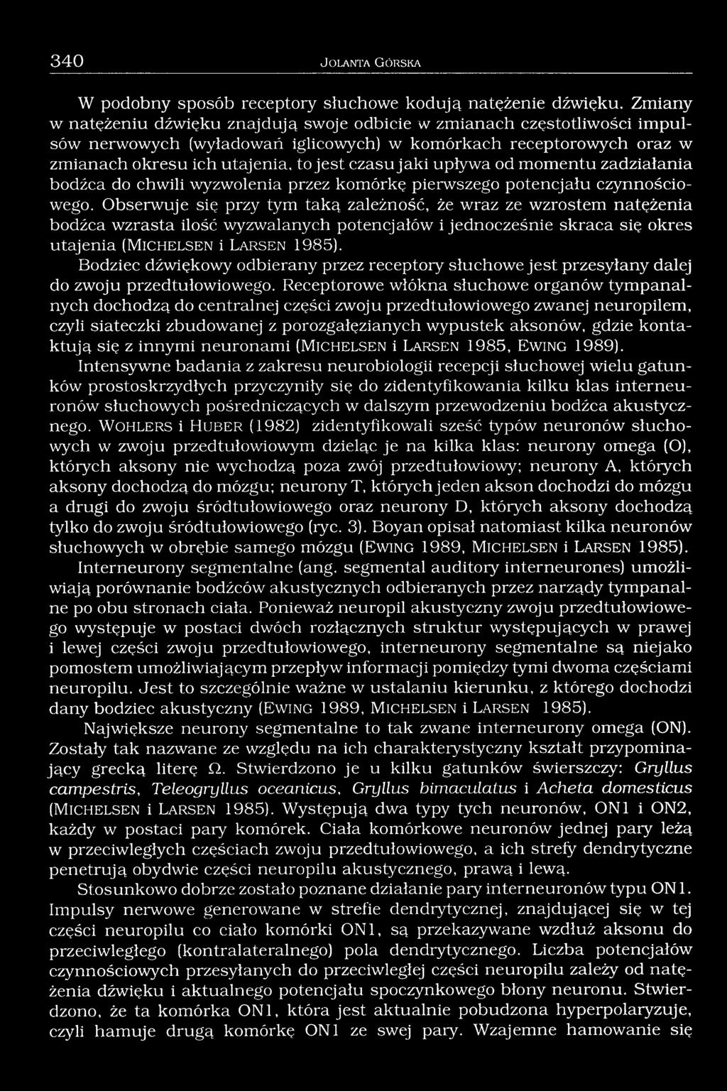 upływa od momentu zadziałania bodźca do chwili wyzwolenia przez komórkę pierwszego potencjału czynnościowego.