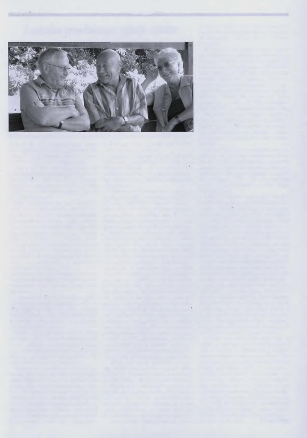 Pomhaj Boh nowember 2008 Łužiske přećehtwo 1948-2008 Přećelej Paw oł W irth (nalĕwo) a Roland M ach on z m andźelskej w lĕće 2008 Foto: priw.