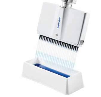 32 33 Liquid Handling Liquid Handling PIPETTING Eppendorf Research plus Pipety 12-kanałowe Informacje dotyczące zamawiania Zakres objętości Kod kolorystyczny Objętość Względny błąd systematyczny