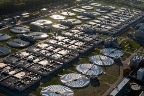 2. Obszar: Odprowadzanie i oczyszczanie ścieków 2.1. Zakres: System kanalizacji sanitarnej Cel I. Zapewnienie oczyszczania 100% odprowadzanych ścieków z Warszawy.