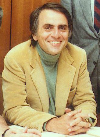 Carl Sagan futurolog amerykański (obliczył gdzie jesteśmy) Carl Sagan (1934 1996) futurolog Wzór Sagana - ocena poziomu