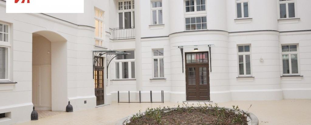 Warszawa Śródmieście Biuro na wynajem za 3 016 EUR pow. 113,80 m2 4 pokoje piętro 1 z 5 1913 r.