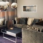 Zobacz także: Salon w stylu glamour. Jak stworzyć hollywoodzkie aranżacje salonu?