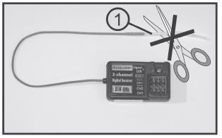 *** W przypadku modeli elektrycznych z elektronicznym regulatorem obrotów, oddzielny akumulator odbiornik jest wymagana tylko na podłączenie VCC razie kontroli silnika używanego nie posiada