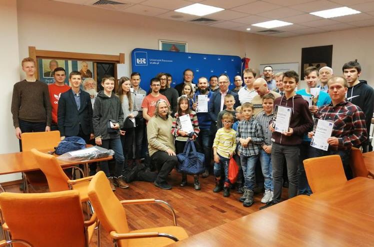 16.12.2018r. w Pilźnie rozegrano I Memoriał Bogusława Sygulskiego. Zawody podzielono na dwie grupy turniejowe: grupa A (bez ograniczeń wiekowych) oraz grupa B( ur. 2006 i młodsi).