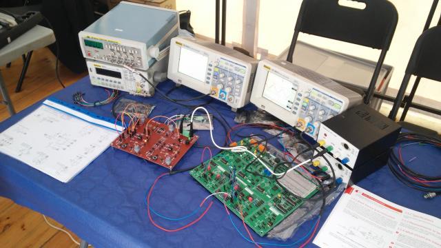 prezentując możliwości systemów pomiarowych i układów
