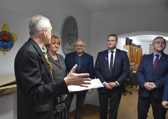 Na uznanie i szacunek zasługuje również Stowarzyszenie Moje Miasto, które założyli seniorzy z klubu Sami Swoi. uczestniczyli.