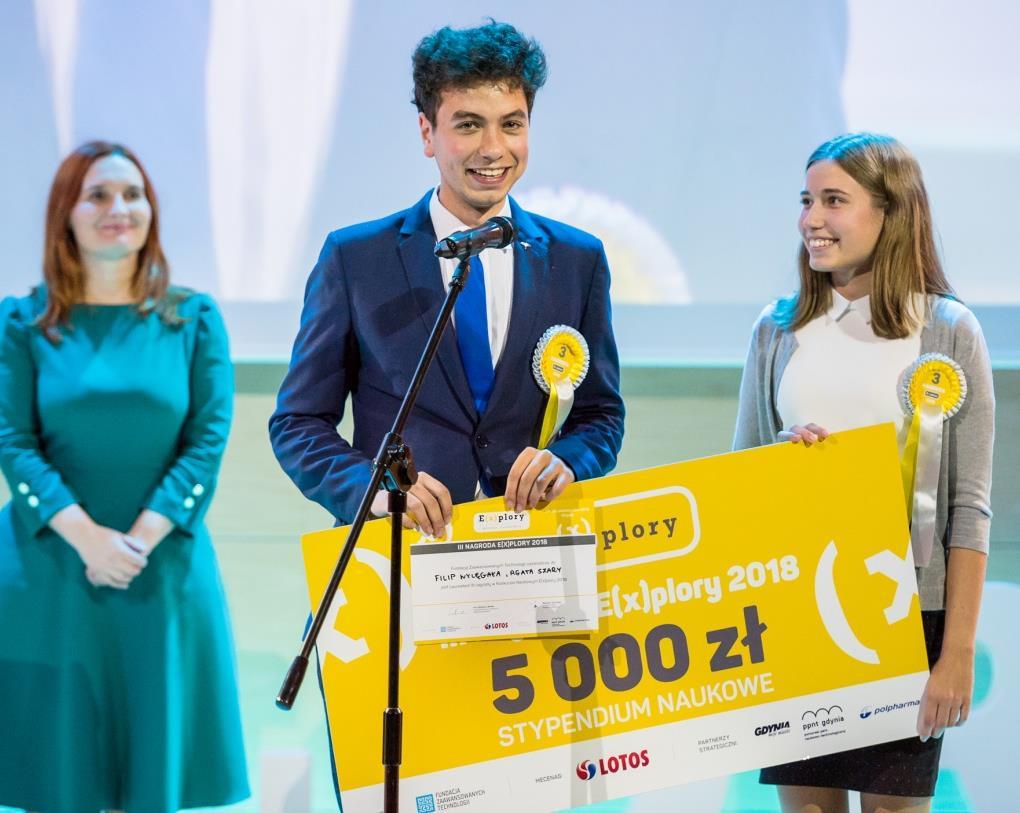 FILIP WYLĘGAŁA, AGATA SZARY Laureaci III nagrody E(x)plory 2018 Analiza architektury naczyń krwionośnych dna oka w oparciu o regułę Leonarda da Vinci w celu automatyzacji wczesnego wykrywania