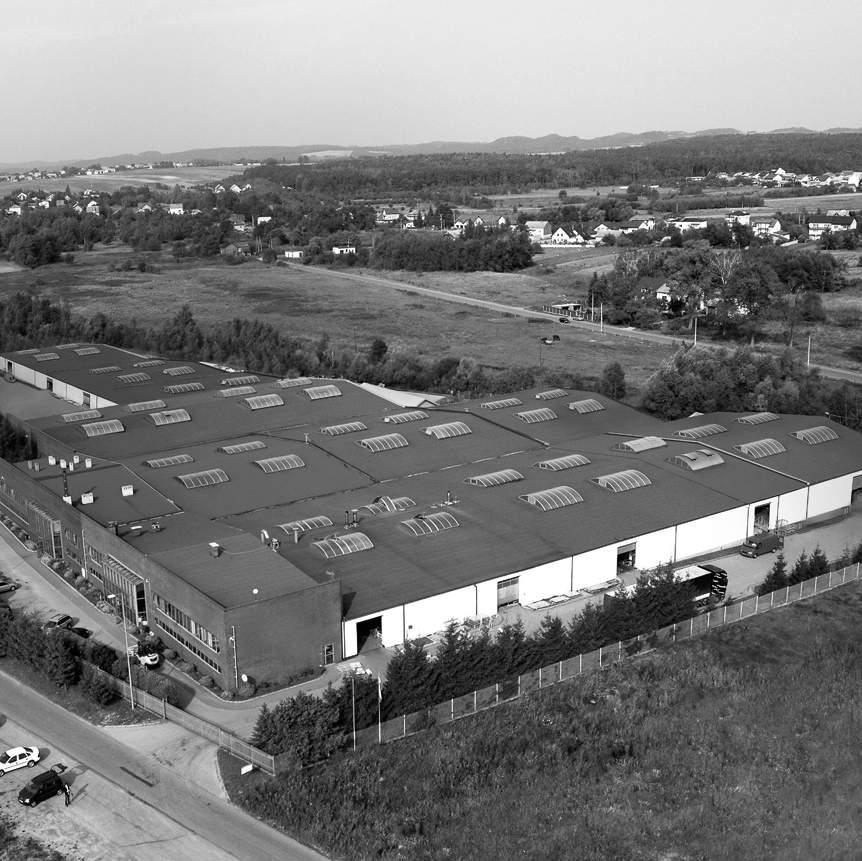 total area 23 000 m 2 to