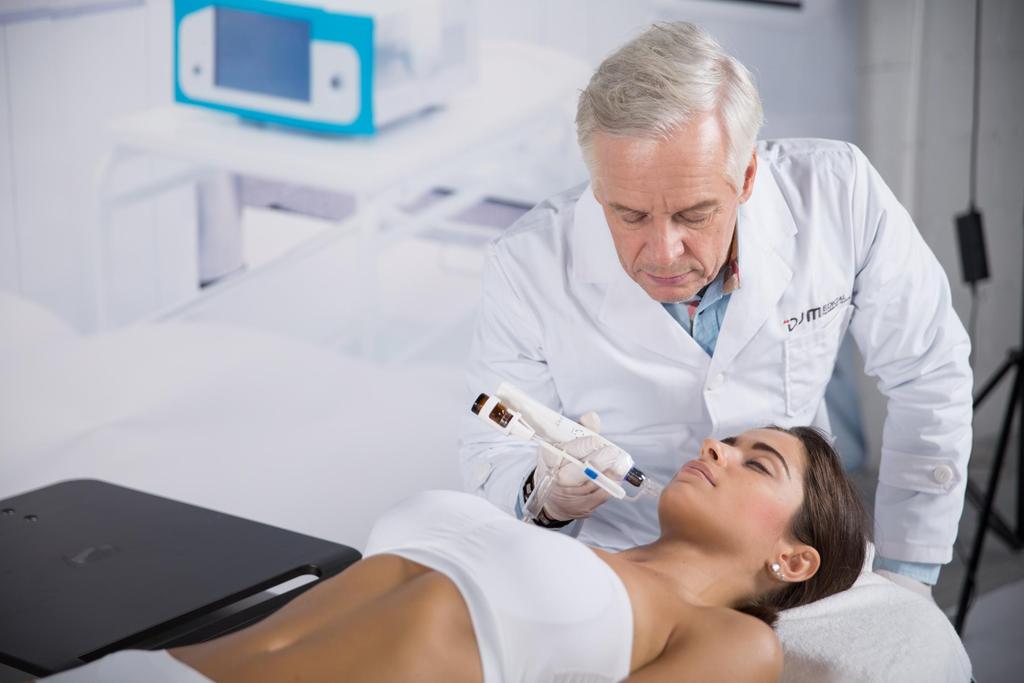 Rheia Super Micro Needle Features 1. Sterowanie urządzeniem.