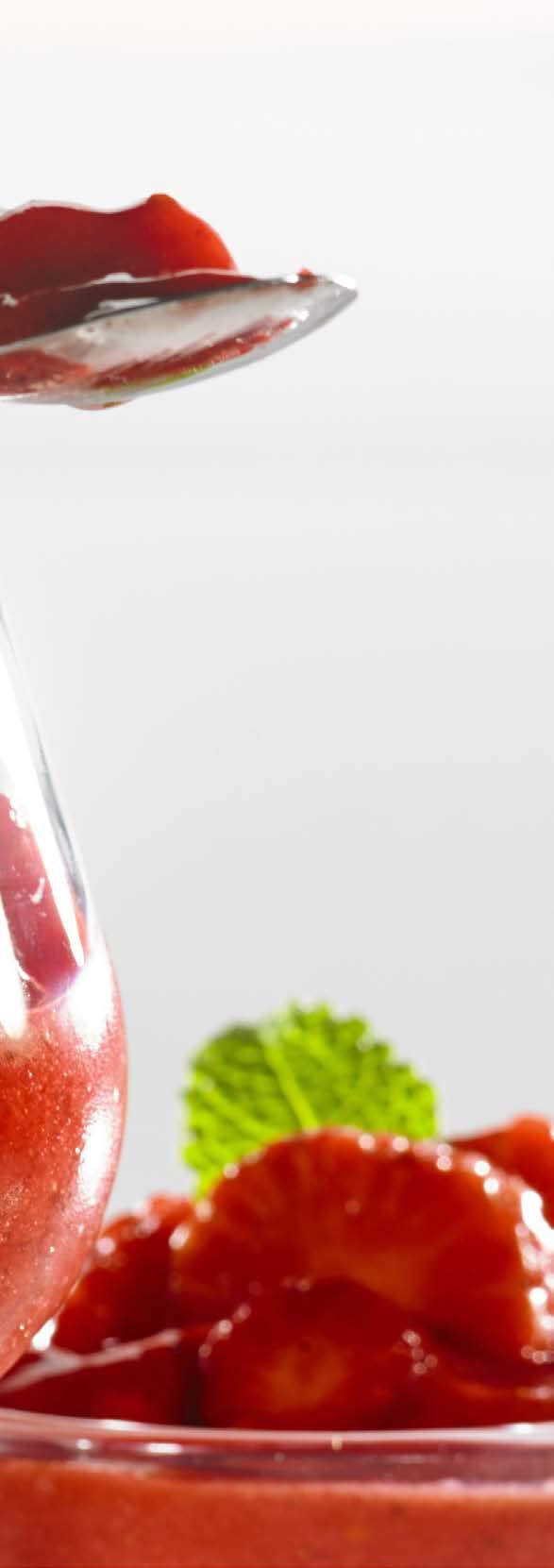 Koktajl grejpfrutowotruskawkowy KOKTAJL OWOCOWY SKŁADNIKI: 2 porcje 1 czerwony grejpfrut 1 szklanka truskawek garść czerwonych porzeczek SPOSÓB WYKONANIA: Z grejpfruta i porzeczek wycisnąć sok.