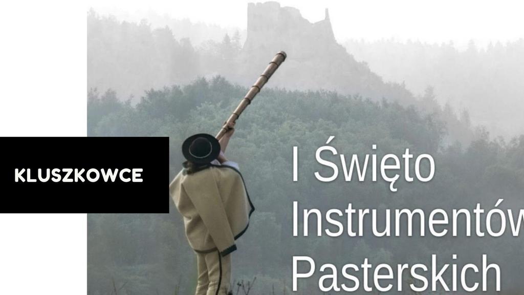 zdjęcia archiwalne instrumentów pasterskich, wypasu owiec i bydła na halach, zdjęcia zespołów regionalnych z terenu gminy Czorsztyn i partnera słowackiego z krótkimi opisami.