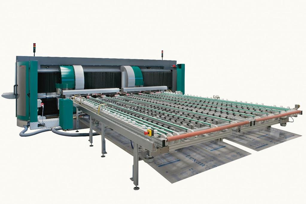 pojedynczo (w przypadku arkuszy o maksymalnej szerokości 1600 mm) lub 2. jako jedna maszyna dla większych rozmiarów tafli.