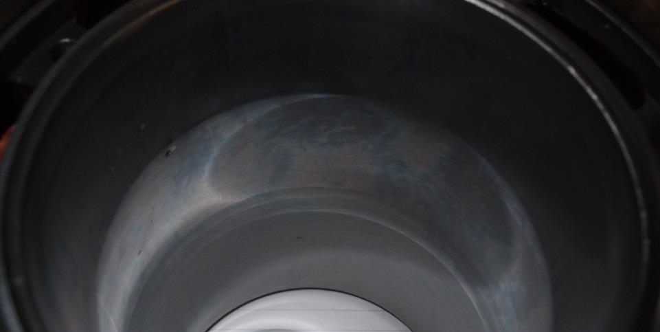 eksploatacji instalacji): tuleja cylindrowa: od strony nacisku tłoka