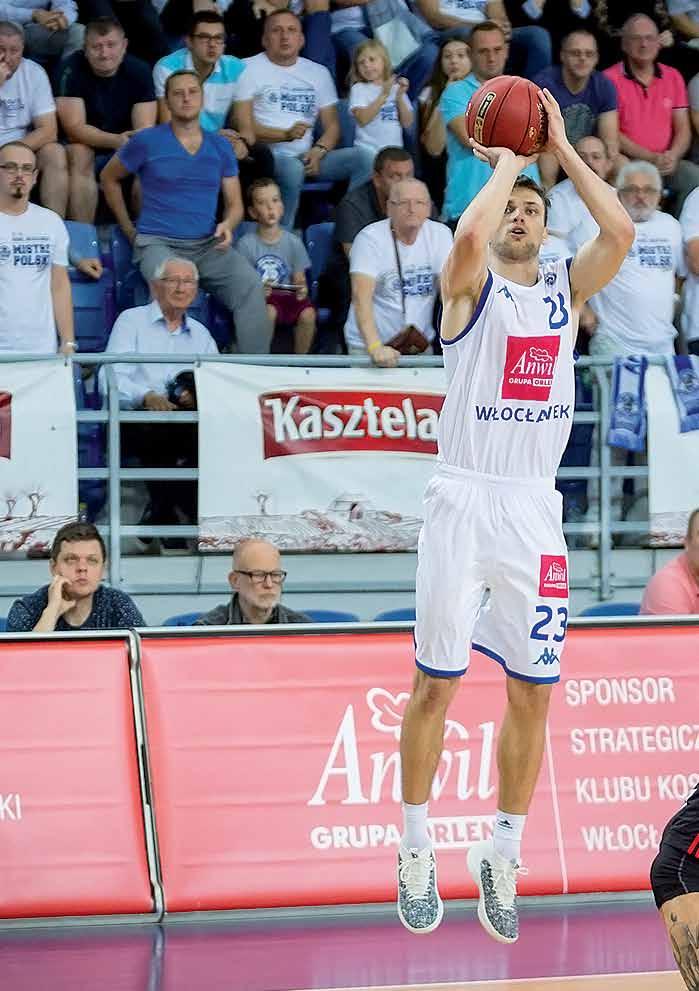 wywiad Michał Fałkowski: Idąc w zeszłym sezonie do Tecnyconty Saragossa, nie wiedziałeś z kim będziesz walczył o minuty i pozycję w zespole Michał Michalak: - Gdy podpisałem kontrakt i zaczęliśmy