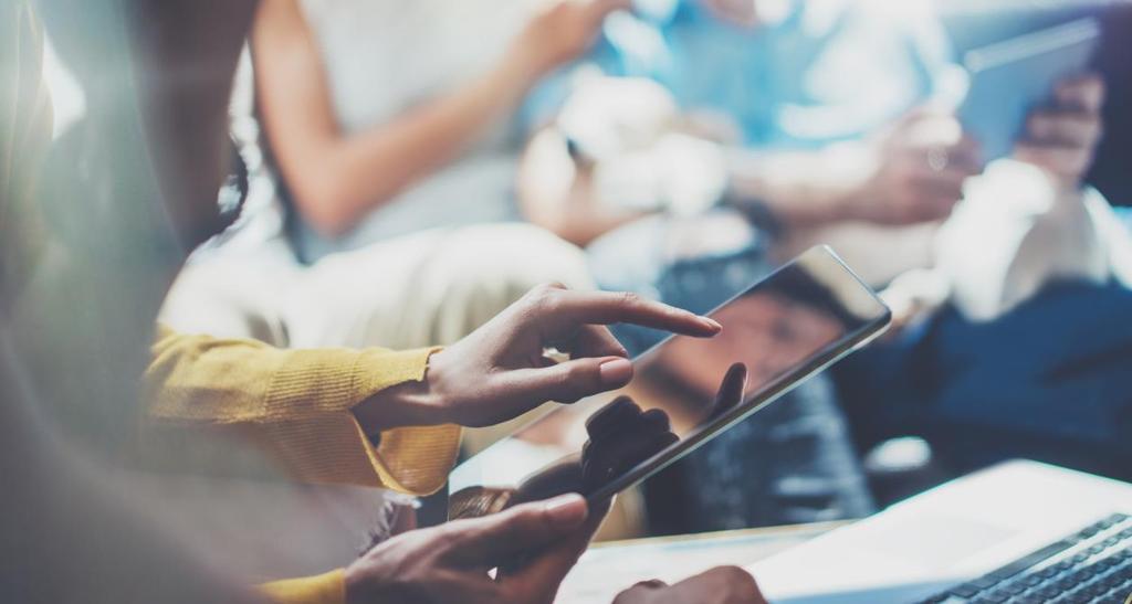 Podsumowanie Trudniejsza publiczność i większy szum - większa potrzeba tworzenia wyróżniających przekazów marketingowych