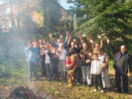 138 plony przewodniczył i wygłosił okolicznościowe kazanie ks. prałat Józef Tucki 645. 13 września 2011 roku parafia przeżywała kolejne Nabożeństwo Fatimskie. Mszy św.