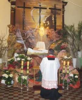 143 Zdjęcie 86 Rok 2012, 6 kwietnia. Wielki Piątek (zdjęcie ze zbiorów parafii). W Wielką Sobotę od godz.
