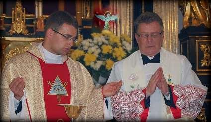 149 Zdjęcie 95 Rok 2012, 10 czerwca. Komarów-Osada. Msza prymicyjna ks. Kamila Gniwka (zdjęcie ze zbiorów parafii, autor Urszula Pakuła).