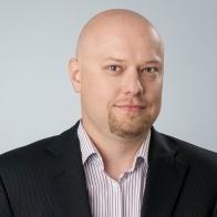 Marek Weigt Członek Zarządu ukończył studia magisterskie na kierunku Informatyka i Ekonometria na wydziale Ekonomiczno-Socjologicznym na Uniwersytecie Łódzkim.