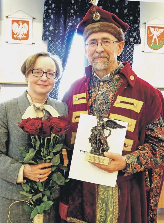 8 lutego 2019 wydarzenia 5 CZŁOWIEK INSTYTUCJA 49 wystaw i prelekcji od Skoków na Białorusi po Legnicę, 40 artykułów prasowych, zamieszczonych w lokalnych tygodnikach oraz periodykach naukowym,