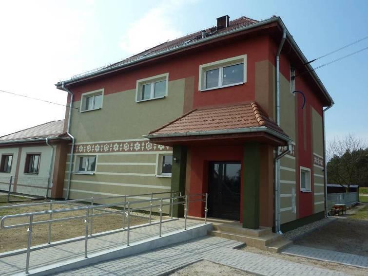 zł ( w ramach LEADERA) Wkład mieszkańców 66 000 (zakup