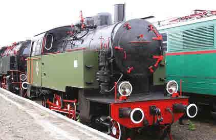 TKi100-16 Producent Borsig Lokomotiv-Werke GmbH, Berlin-Hennigsdorf Rok produkcji 1934 Numer fabryczny 14528 Układ osi Prędkość maksymalna Ciśnienie pary w kotle Średnica kół zestawów kołowych Zapas