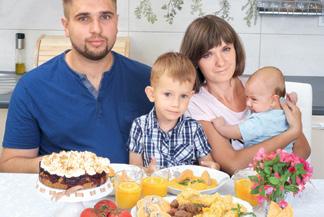 ieńczy smaczny efekt nasze przepisy są sprawdzone, w więc dania zawsze się udają jest sposobem na relaks Ola Pawlik (nr 133) str. 10 wymyśla oryginalne dania LISTOPAD 11/2018 str.