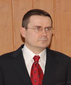 Dzięki rekordowym zapasom początkowym, w porównaniu z poprzednim sezonem, podaż całkowita w sezonie 2016/17 może się zwiększyć o 1,3% na do 2,483 mln ton.