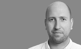 W ten sposób powstał budynek, który przykuwa wzrok i stanowi istotny element krajobrazu.