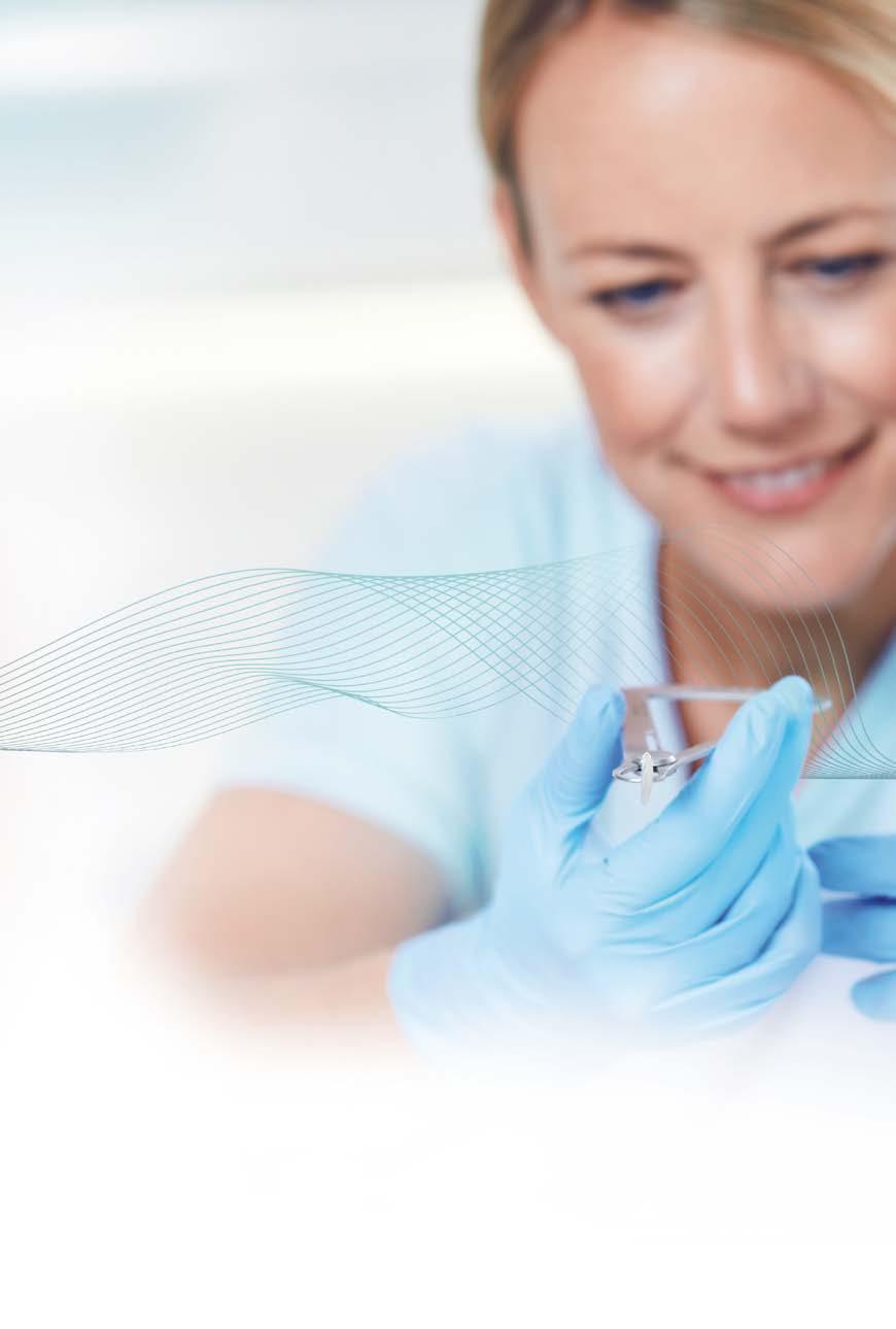 2. Delikatne rekonstrukcje dzięki zintegrowanej elastyczności! IPS e.max CAD En IPS Empress CAD źródło: Badania przeprowadzono w VITA F&E; Wizualna ocena "licówek non-prep" z ww.
