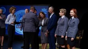 Natomiast praktyczne umiejętności rozwijali na zajęciach laboratoryjnych prowadzonych przez dr Katarzynę Mielech-Łukasiewicz, dr Martę Hryniewicką oraz dr. Sławomia Wojtulewskiego.