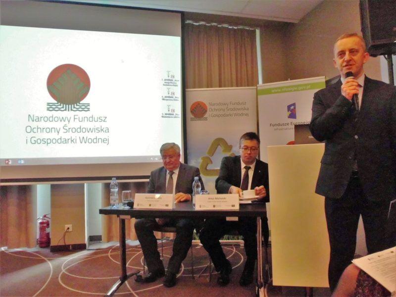 Zabrzu oraz dzięki wsparciu finansowemu, jakiego naukowcom z Instytutu Chemicznej Przeróbki Węgla (IChPW) udzielają Narodowy Fundusz Ochrony Środowiska i Gospodarki Wodnej (NFOŚiGW) oraz Narodowe