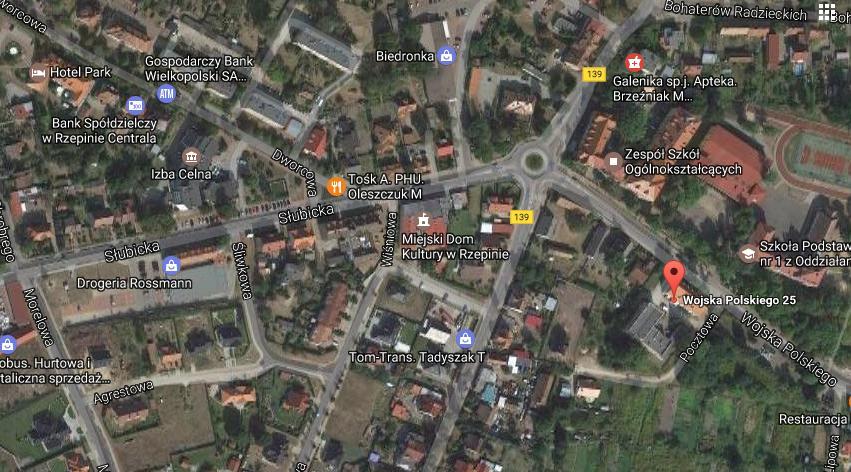 Lokalizacja i dostępność komunikacyjna: Nieruchomość znajduje się w ścisłym centrum Rzepina oraz posiada dogodne połączenia komunikacyjne transportem publicznym.
