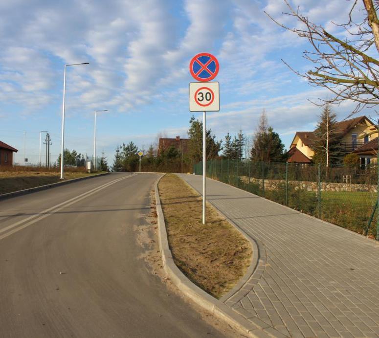 przy Szkole w Czarżu.
