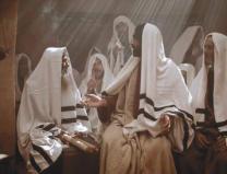 REFLECTION ON SUNDAY S GOSPEL The Gospel for this Sunday con nues Luke's story from last week of Jesus' first public appearance in the synagogue at Nazareth.