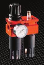 pneumatycznych. Heavy duty filter with water trap can be used to purify 2 700 litres of compressed air per hour.