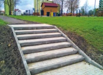 Uzupełniono brakujące elementy placów