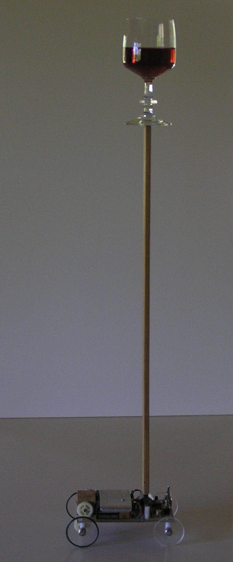 Balansowanie tyczką / odwrócone wahadło (Michie, Chambers, 1968) ang. pole balanding / inverted pendulum Problem ciągły Co jest stanem?[zadanie 7] Jakie akcje są możliwe?